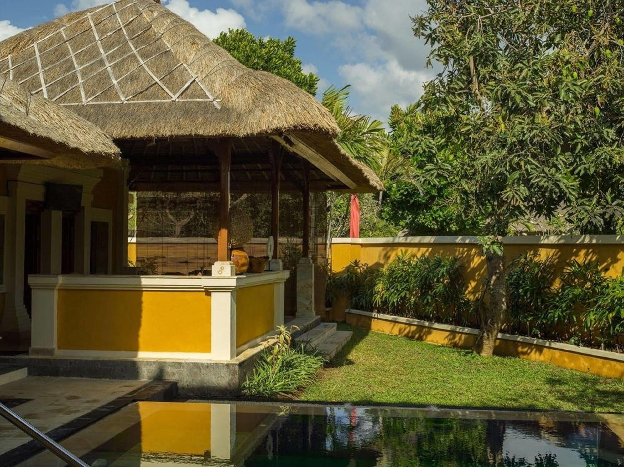 Rumah Bali Tanjung Benoa Екстериор снимка