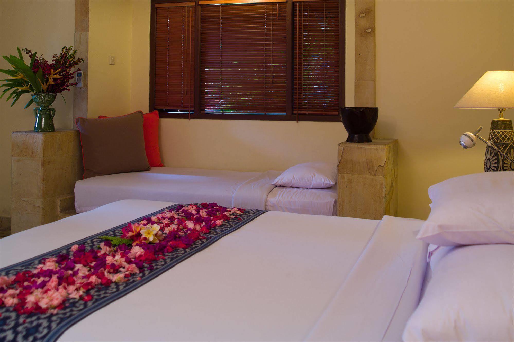 Rumah Bali Tanjung Benoa Екстериор снимка